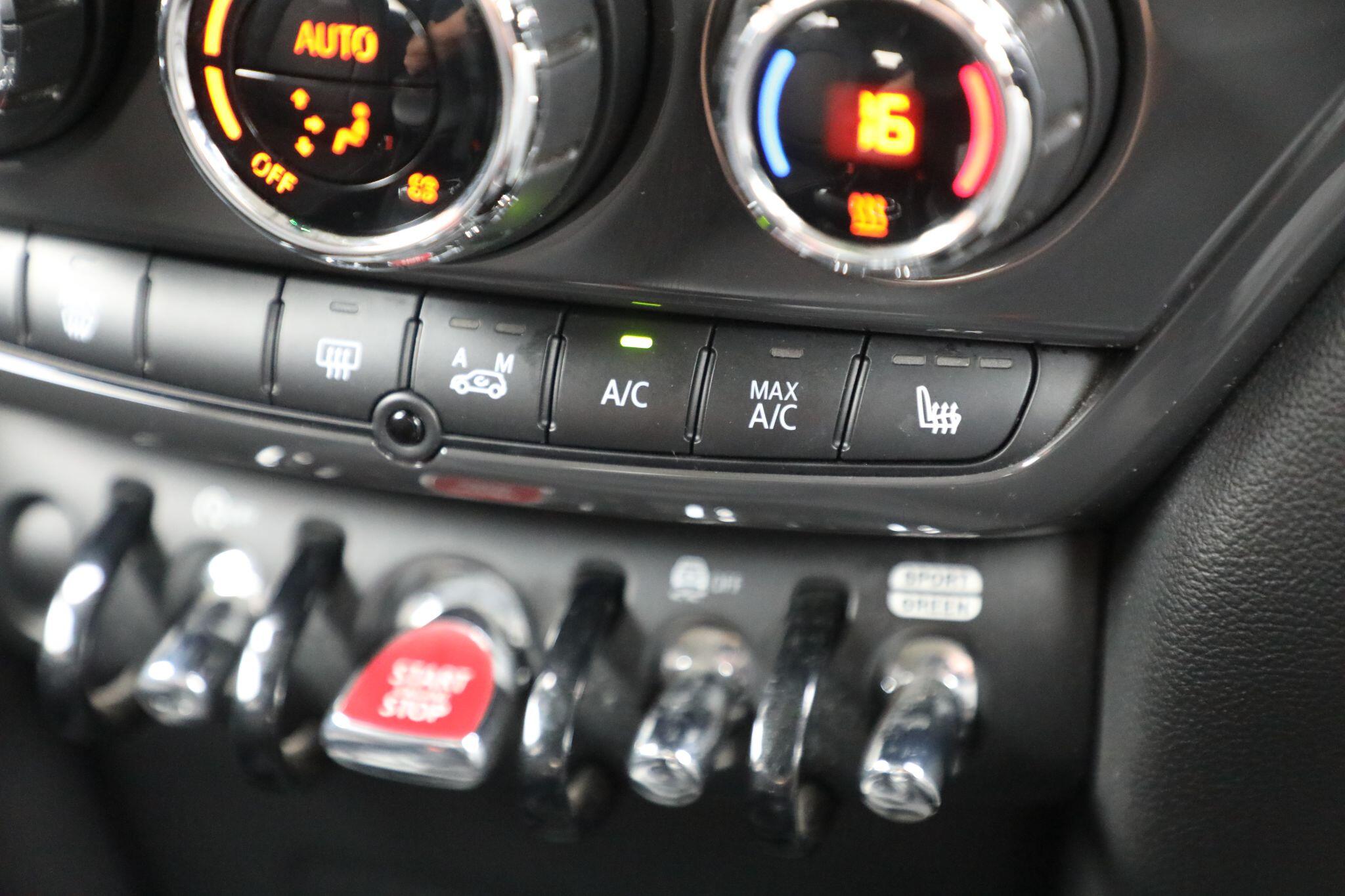 Large vehicle image